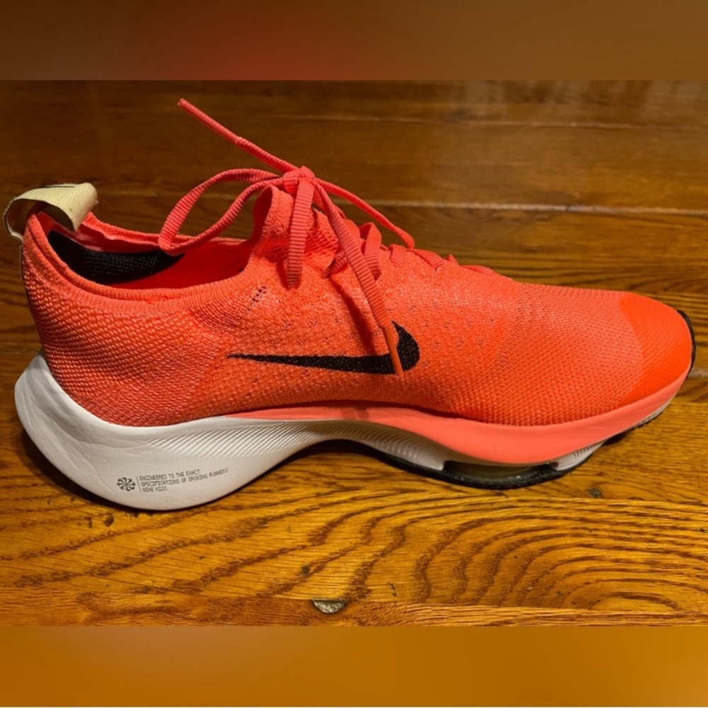 NIB Vibrant Orange Nike Air Zoom Tempo Sneakers Size 6.5Y (Size 8 Women) - Picture 10 of 11